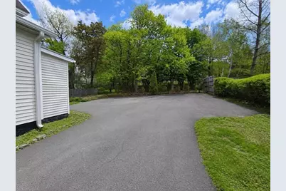 156 Beech St, Fitchburg, MA 01420 - Photo 28