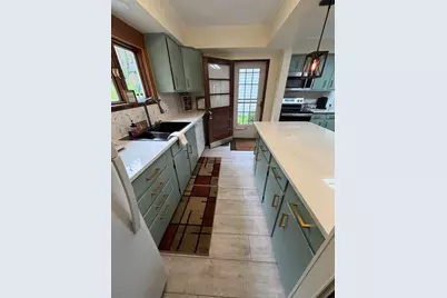 31 Millard Ave, Clarksburg, MA 01247 - Photo 2