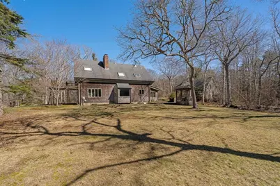 24 Beetle Swamp Rd, Edgartown, MA 02539 - Photo 4