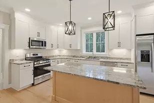 86 Plain St, Hopedale, MA 01747 - Photo 12