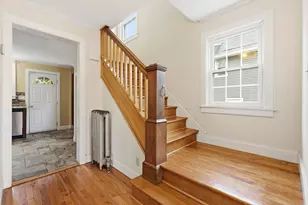 77 Dorset St, Springfield, MA 01108 - Photo 14