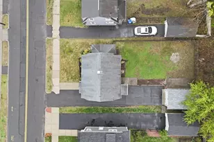 77 Dorset St, Springfield, MA 01108 - Photo 34