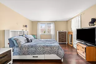 54 Shirley Ave, Lowell, MA 01854 - Photo 8