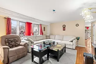 54 Shirley Ave, Lowell, MA 01854 - Photo 4