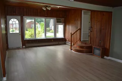 18 Highland Park Drive, West Springfield, MA 01089 - Photo 6