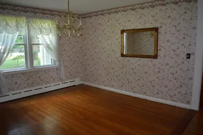 18 Highland Park Drive, West Springfield, MA 01089 - Photo 10