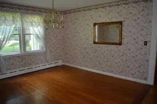 18 Highland Park Dr, West Springfield, MA 01089 - Photo 10