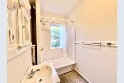 21 Chauncy #36, Cambridge, MA 02138 - Photo 12