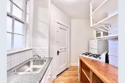 21 Chauncy #36, Cambridge, MA 02138 - Photo 10