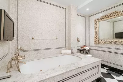 2 Avery Street #30E, Boston, MA 02111 - Photo 16