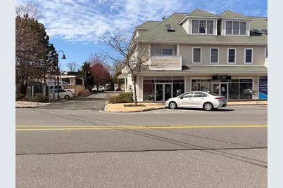 29 Railroad Ave #2A, Gloucester, MA 01930 - Photo 1
