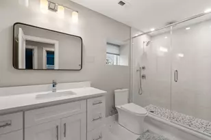 87 Wallace St, Somerville, MA 02144 - Photo 18