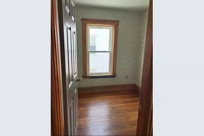 13 Moulton St, Lynn, MA 01905 - Photo 10