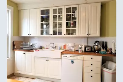 119 Browne St #1., Brookline, MA 02446 - Photo 10