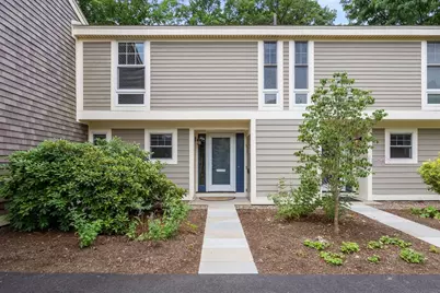 11 Oak St #15, Wellesley, MA 02482 - Photo 6
