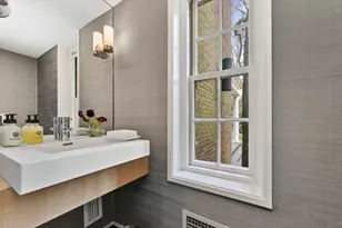 17 Farrar St, Cambridge, MA 02138 - Photo 14