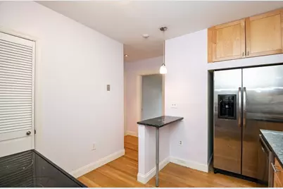 32 Almont St #32-1, Medford, MA 02155 - Photo 10