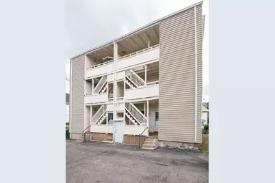 32 Almont St #32-1, Medford, MA 02155 - Photo 26