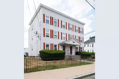 32 Almont St #32-1, Medford, MA 02155 - Photo 2