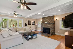 266 Willow St, Mansfield, MA 02048 - Photo 8