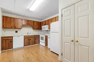 235 Winthrop St, Medford, MA 02155 - Photo 14