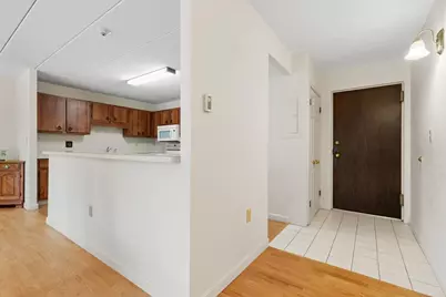 235 Winthrop St #4401, Medford, MA 02155 - Photo 4