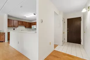 235 Winthrop St, Medford, MA 02155 - Photo 4