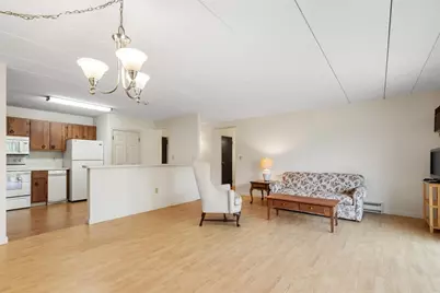 235 Winthrop St #4401, Medford, MA 02155 - Photo 6