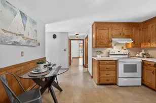 57 Juniper Rd, Andover, MA 01810 - Photo 8