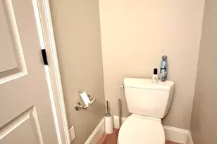 9 Park St, Boston, MA 02122 - Photo 14