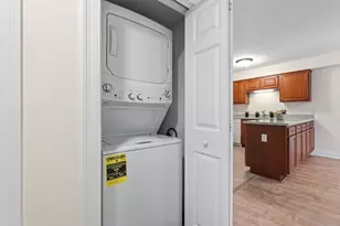 27 Greenleaves, Amherst, MA 01002 - Photo 26