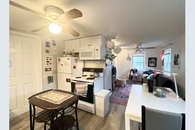 249 Hurley St #2F, Cambridge, MA 02141 - Photo 2