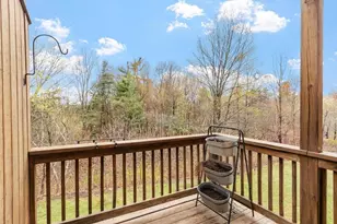 33 Green Briar Rd, Fitchburg, MA 01420 - Photo 6