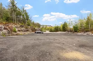 33 Green Briar Rd, Fitchburg, MA 01420 - Photo 32