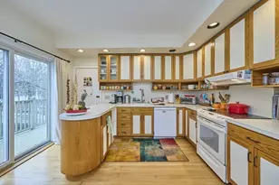 100 Beals St, Brookline, MA 02446 - Photo 12