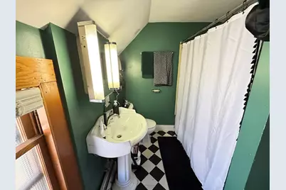 30 Mohawk Trl, Greenfield, MA 01301 - Photo 18