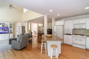 12 Sea Knoll Ct, Bourne, MA 02532 - Photo 6