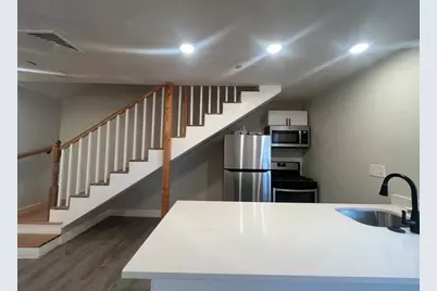 28 Otis St #28R, Somerville, MA 02145 - Photo 4