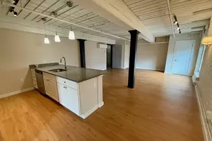 55 Sterling St, Clinton, MA 01510 - Photo 4