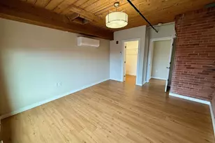 55 Sterling St, Clinton, MA 01510 - Photo 8