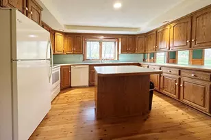 399 Central Turnpike, Sutton, MA 01590 - Photo 8
