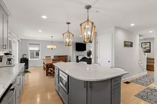 13 Woodlands Rd, Salem, MA 01970 - Photo 10