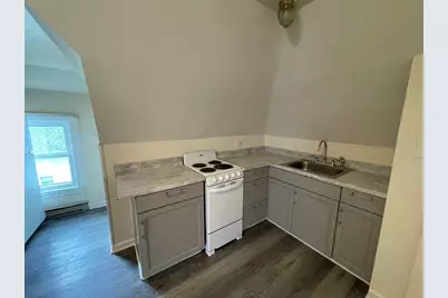 631 Somerset Ave #3, Taunton, MA 02780 - Photo 2