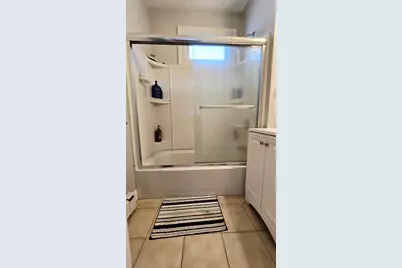 60 Bristol Rd #1, Medford, MA 02155 - Photo 6