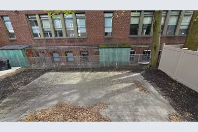 60 Bristol Rd #1, Medford, MA 02155 - Photo 10
