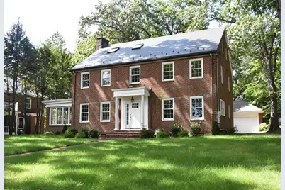 29 Gammons, Newton, MA 02468 - Photo 2