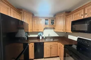 164 Galen St, Watertown, MA 02472 - Photo 6
