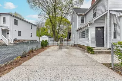 951 Canterbury St, Boston, MA 02131 - Photo 36