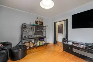 951 Canterbury St, Boston, MA 02131 - Photo 14