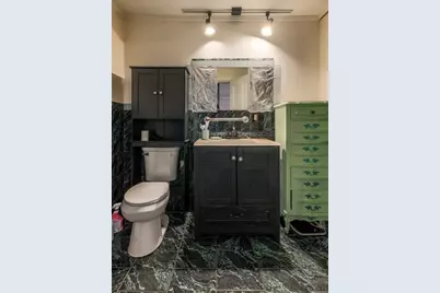 951 Canterbury St, Boston, MA 02131 - Photo 10